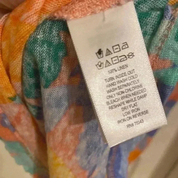 Joie 100% Linen Tropical Print Knit Button Back Top - Picture 6 of 7